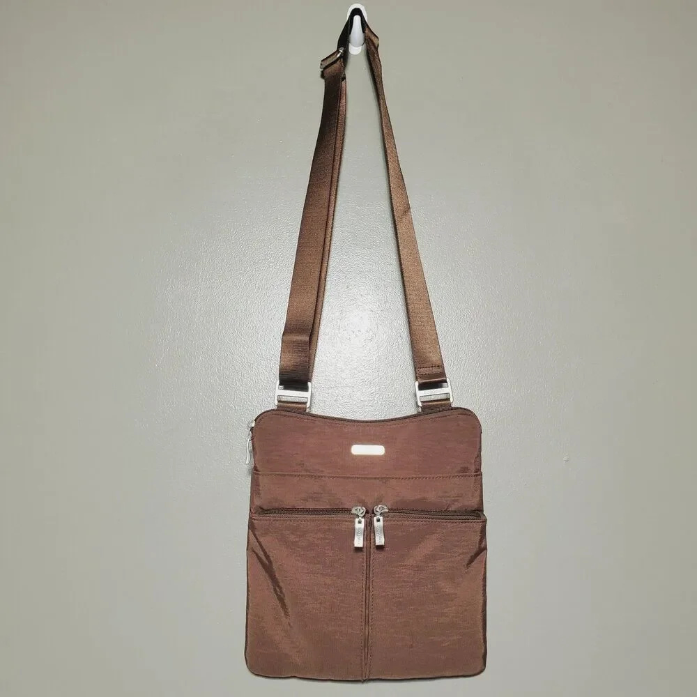 Baggallini Horizon Crossbody Bag And Wristlet Brown Purse Practical Replacement